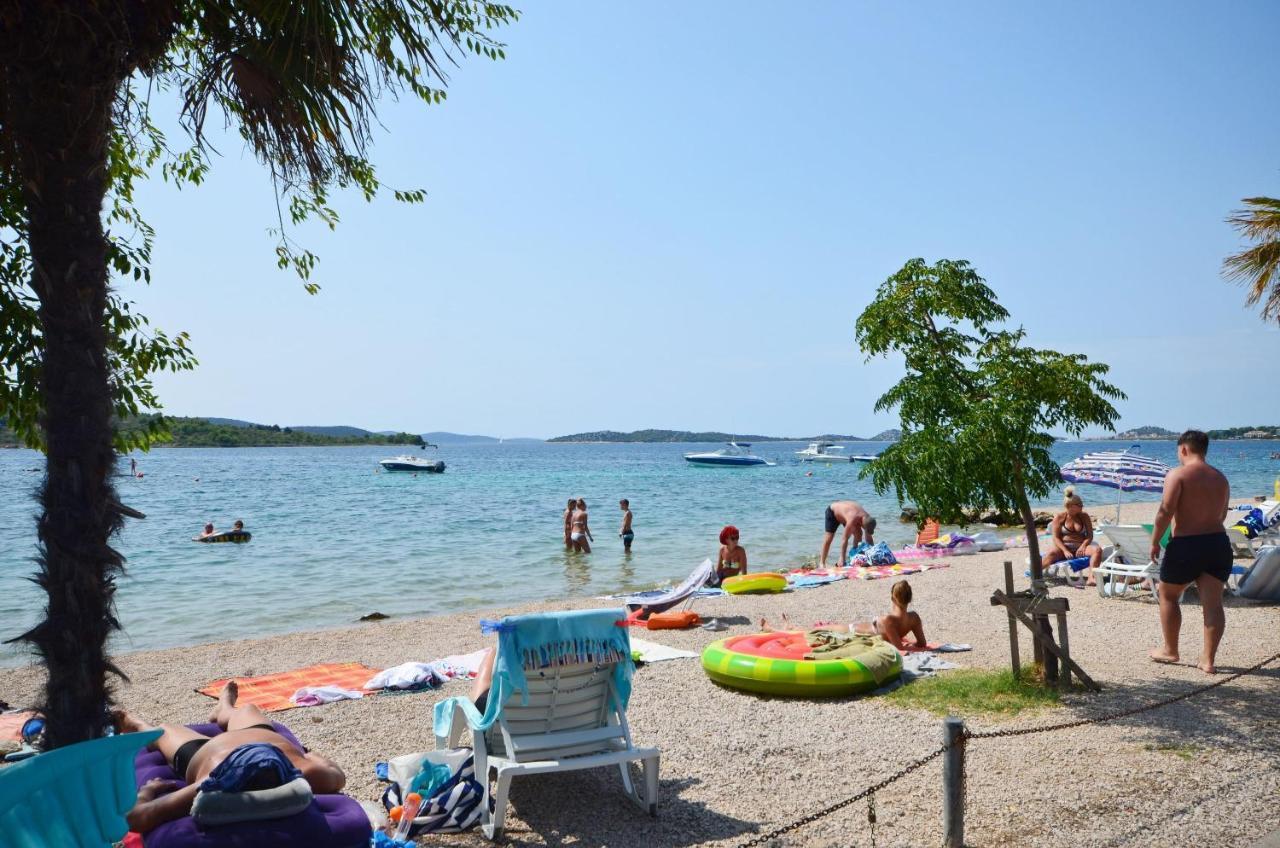 Apartments Sime Vodice Buitenkant foto