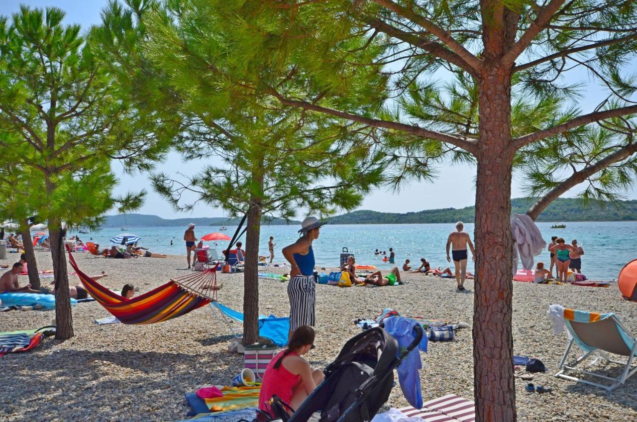 Apartments Sime Vodice Buitenkant foto